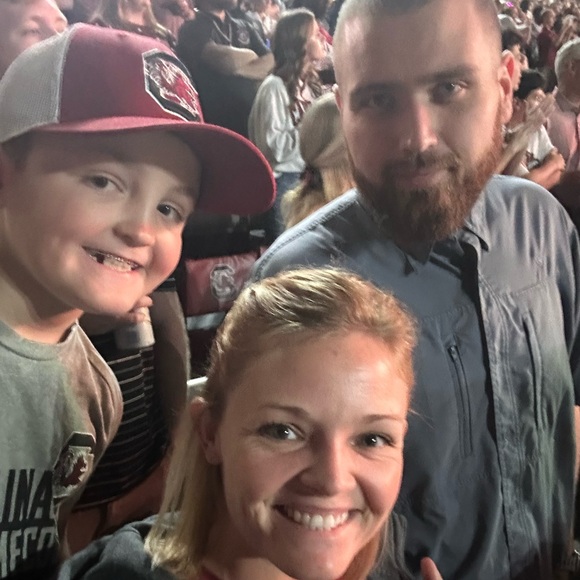 Meet your Posher, Logue - Picture 5 of 16